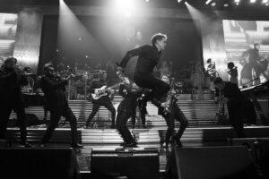 Luis Miguel recibe el alta médica en Nueva York y viaja a México para continuar su recuperación